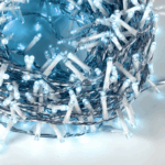 Catena Luminosa 180 LED Bianco Freddo: Magia di Luci per Interni ed Esterni!