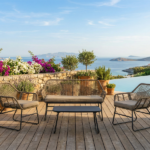 Set Tavolino Con 2 Poltrone e Divano