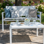 Set Tavolino Con 2 sedie e Panchina - Bianco - immagine 3